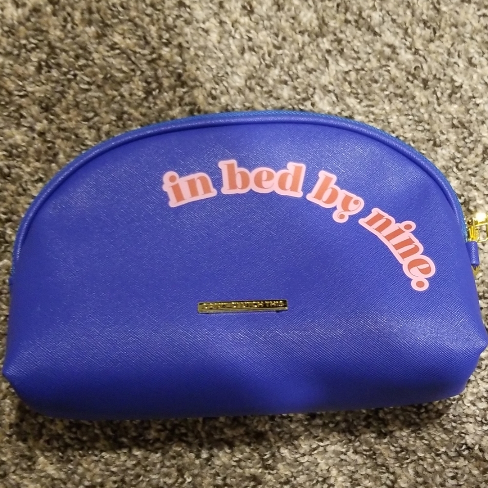 Rise and shine, in bed by 9 doom bag